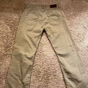 BKE Casual Jake Boot cut size 32R Khaki